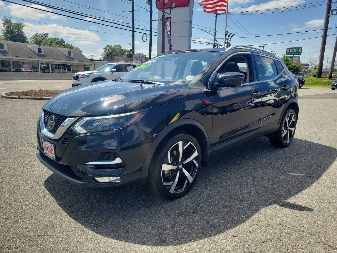 2021 Nissan Rogue Sport for sale at HILLTOP NISSAN in East Hanover, NJ