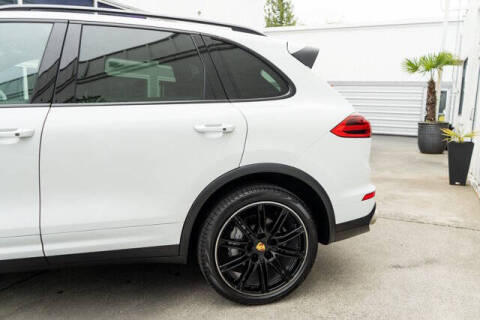2018 Porsche Cayenne S