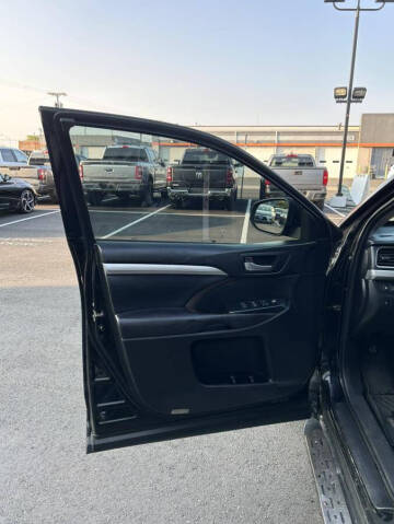 2017 Toyota Highlander XLE