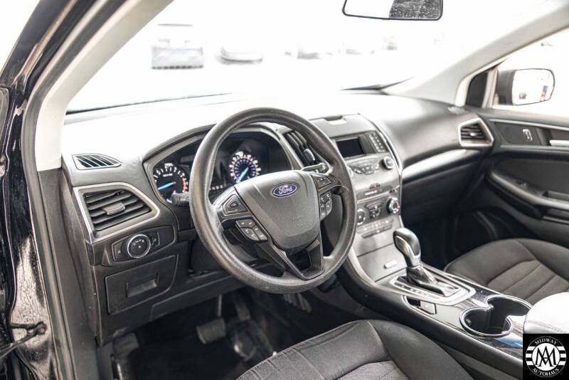 2016 Ford Edge SE