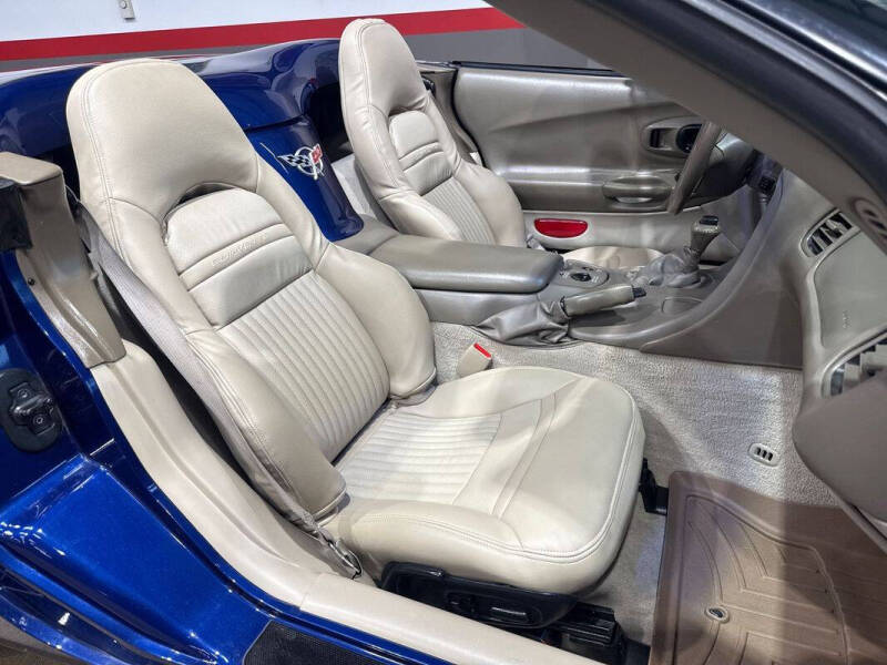 2004 Chevrolet Corvette