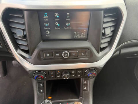 2017 GMC Acadia SLE-2