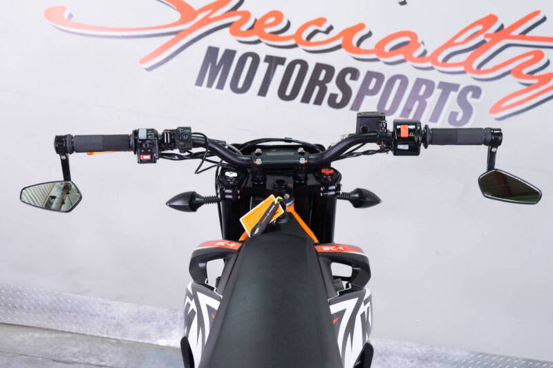 2020 KTM 690 SMC R