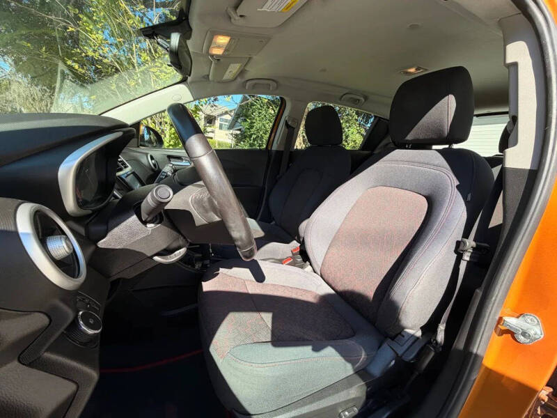 2017 Chevrolet Sonic LT Auto