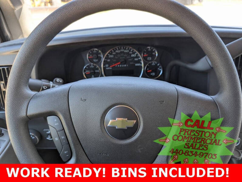 2025 Chevrolet Express 2500