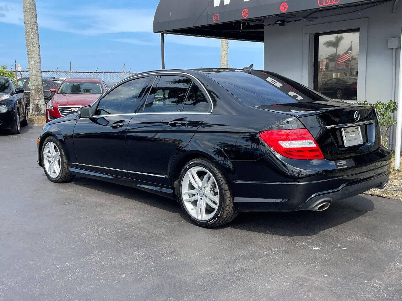 2014 Mercedes-Benz C-Class Sedan - $16,900