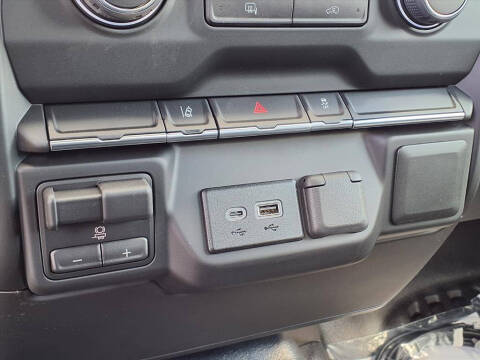 2026 Chevrolet Silverado 3500HD CC