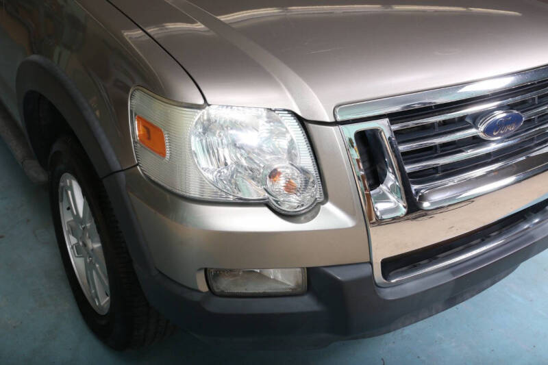 2008 Ford Explorer Sport Trac XLT