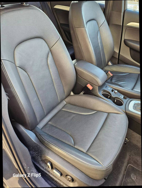 2017 Audi Q3 2.0T Premium Plus