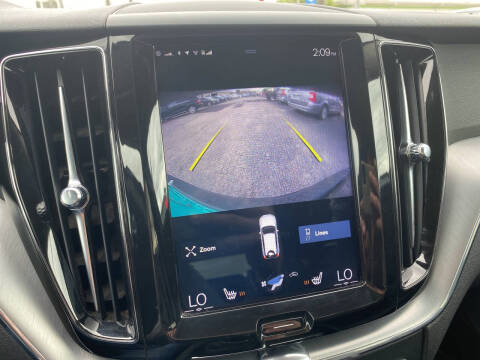 2019 Volvo XC60 T5 Momentum