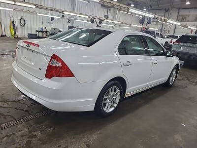 2011 Ford Fusion S