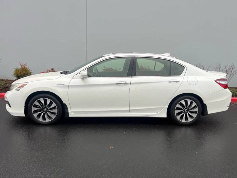 2017 Honda Accord Hybrid Touring