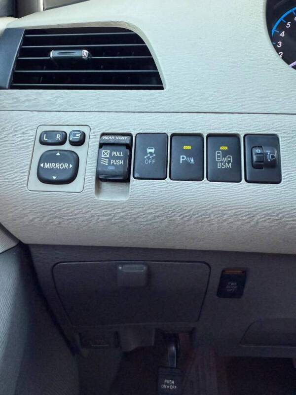 2013 Toyota Sienna Limited 7-Passenger