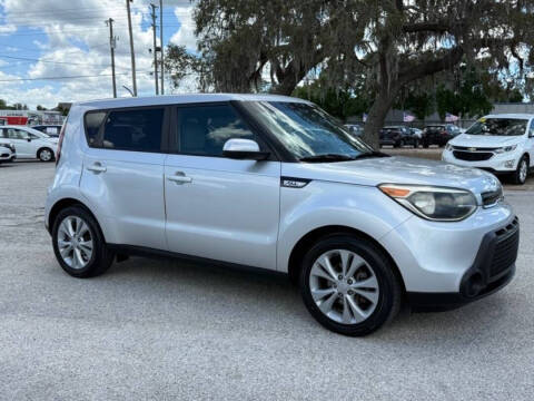 2015 Kia Soul +