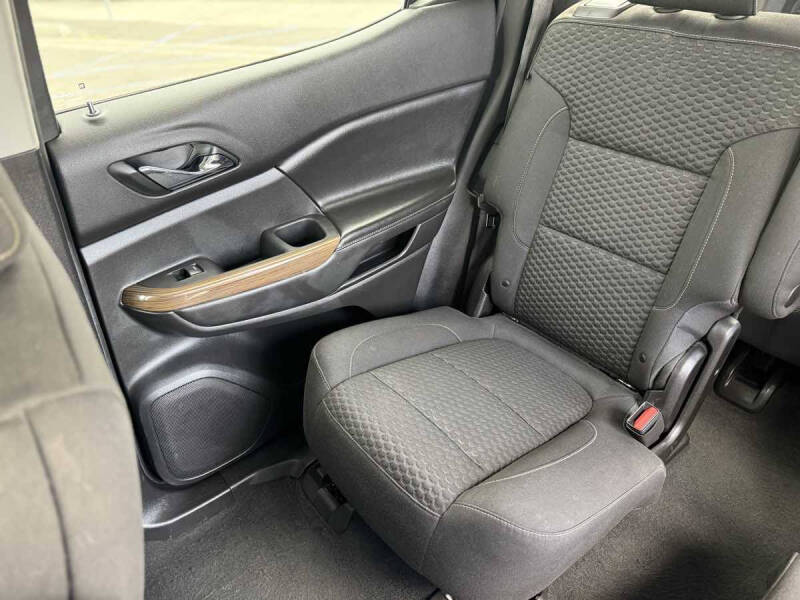 2019 GMC Acadia SLE-2