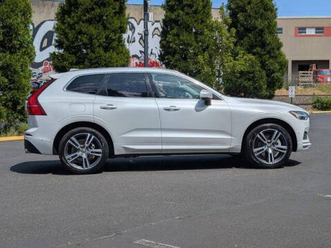 2018 Volvo XC60 T6 Momentum