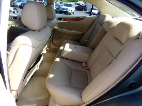 2005 Lexus ES 330