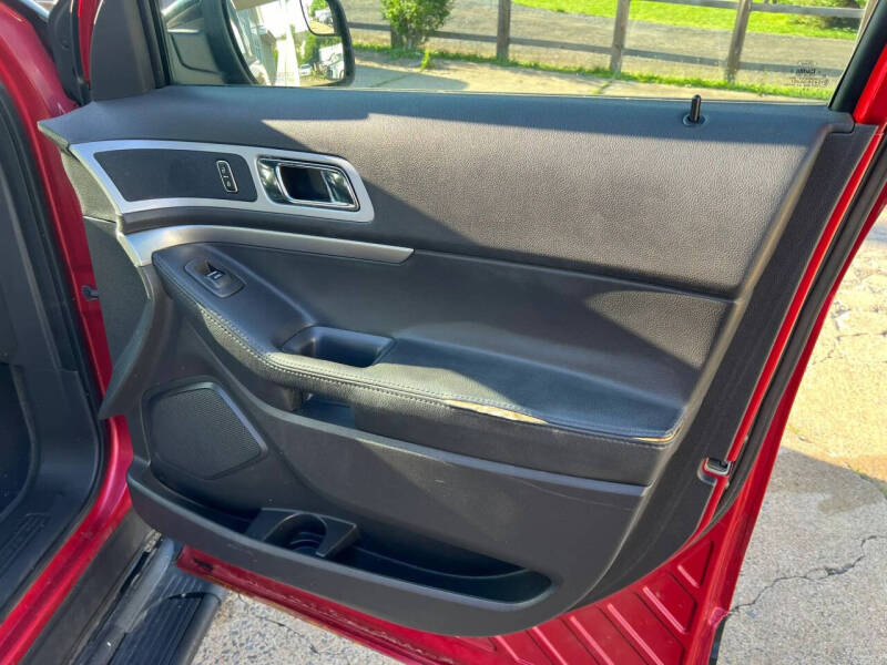 2012 Ford Explorer XLT