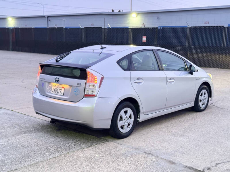 2011 Toyota Prius One