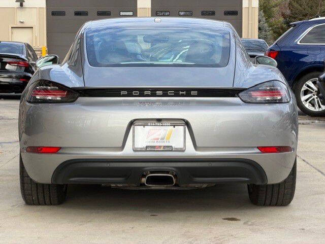 2024 Porsche 718 Cayman