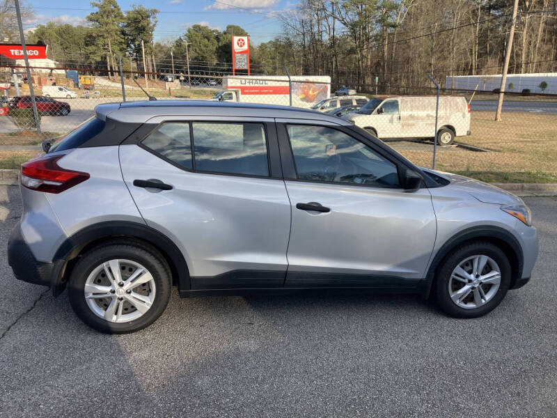 2020 Nissan Kicks S
