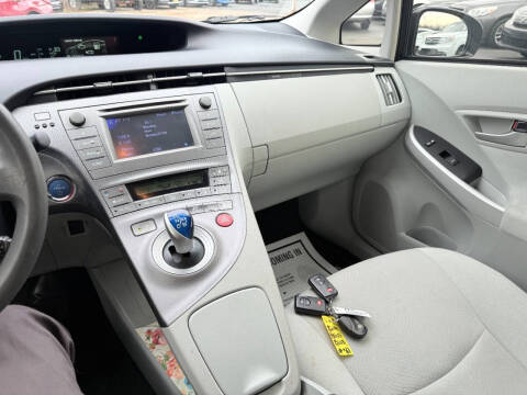 2014 Toyota Prius Five