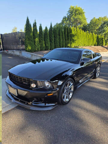 2005 Ford Mustang GT Premium