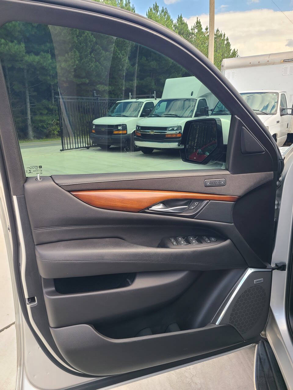 2020 Cadillac Escalade for sale at PAKK AUTOMOTIVE in Peachland, NC