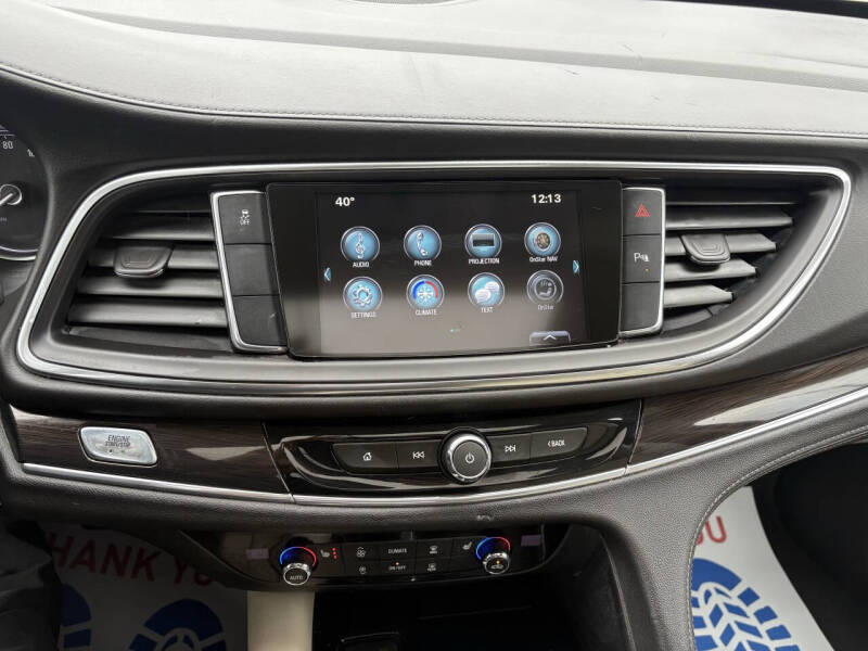 2019 Buick Enclave Essence