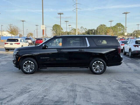 2025 Chevrolet Suburban LT