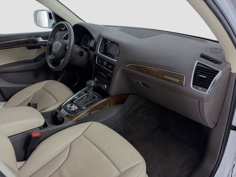 2015 Audi Q5 2.0T quattro Premium Plus