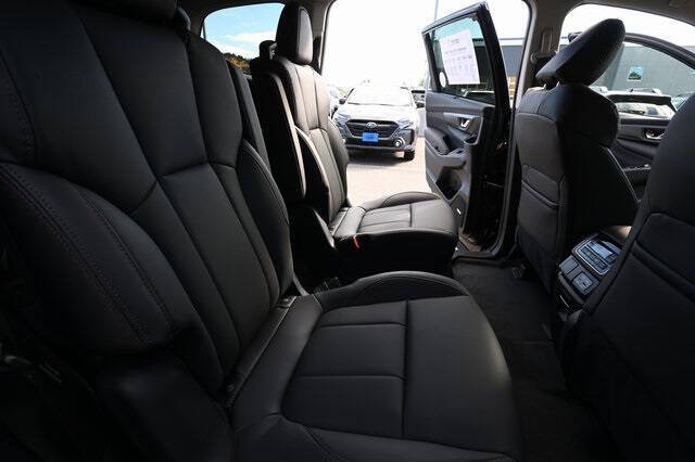 2025 Subaru Ascent Limited Bronze Edition