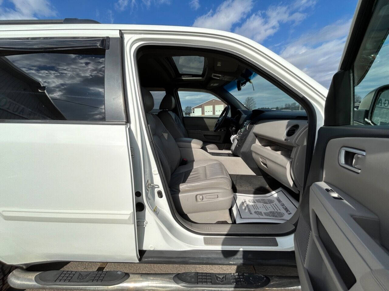 2011 Honda Pilot for sale at Upstate Auto Gallery in Westmoreland, NY