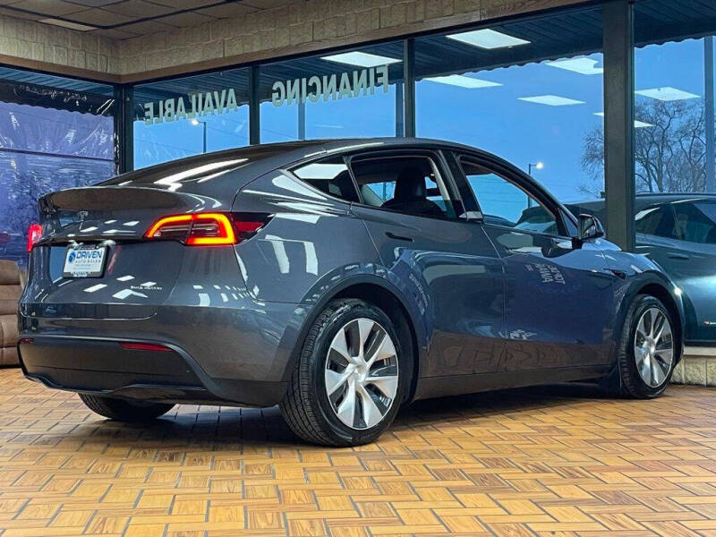 2023 Tesla Model Y Long Range