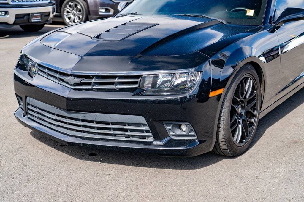 2015 Chevrolet Camaro for sale at Auto Destination in Puyallup, WA