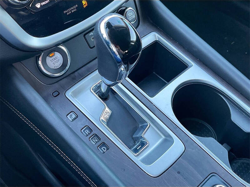 2023 Nissan Murano Platinum