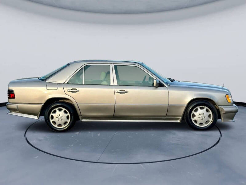 1994 Mercedes-Benz E-Class E 320