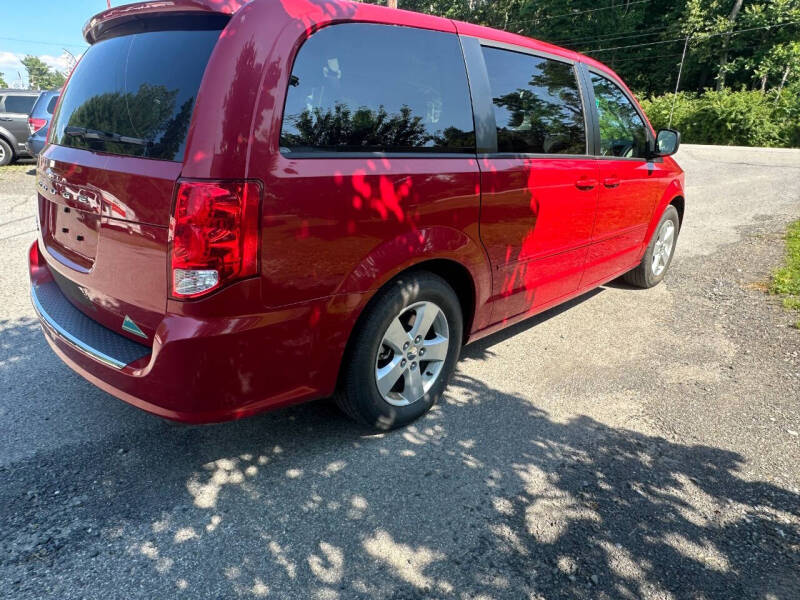 2013 Dodge Grand Caravan American Value Package