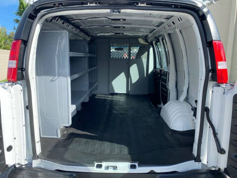 2020 Chevrolet Express 2500