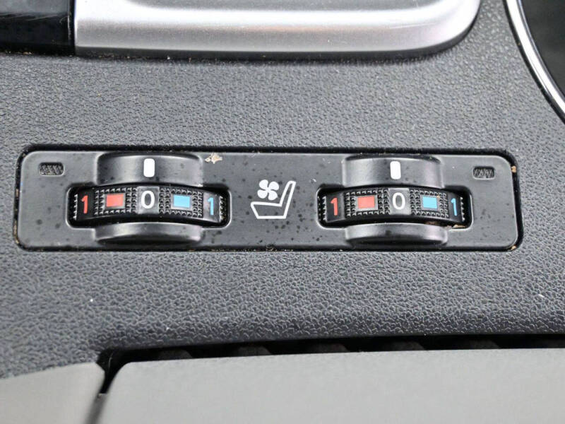 2016 Toyota Highlander Limited Platinum