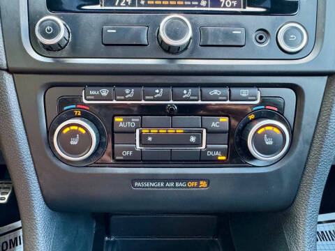 2012 Volkswagen Golf R 4Motion