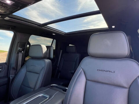 2023 GMC Yukon Denali