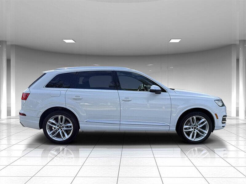 2017 Audi Q7 6
