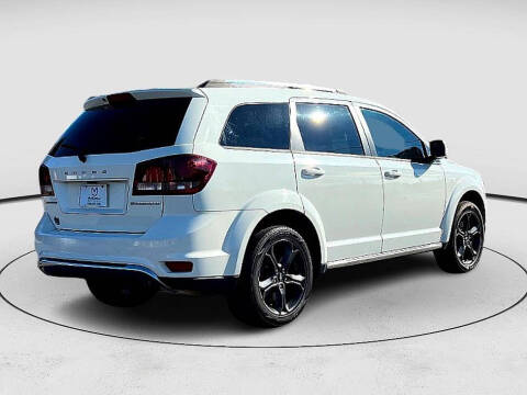 2019 Dodge Journey Crossroad