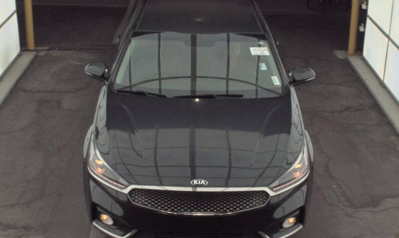 2019 Kia Cadenza Premium