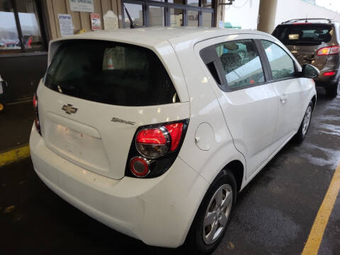 2014 Chevrolet Sonic LS Auto