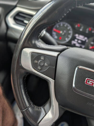 2017 GMC Acadia SLE-1