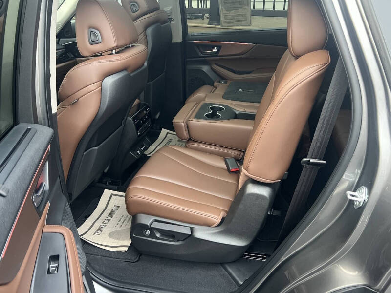 2024 Acura MDX w/Tech