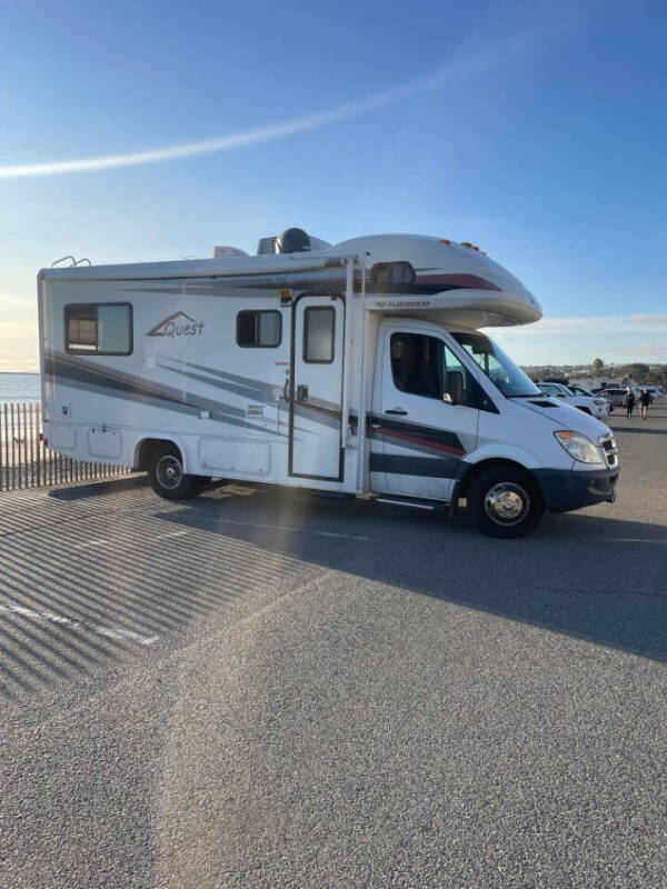 2008 Dodge Sprinter's photo