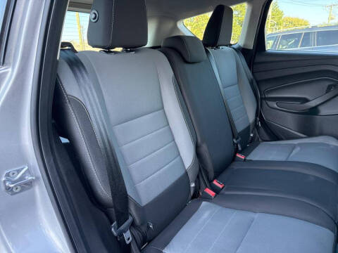 2017 Ford Escape S